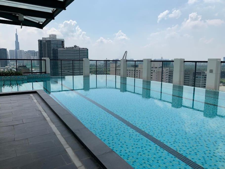 The Rixx Lovely Apartment@d1/pool/gym/netflix