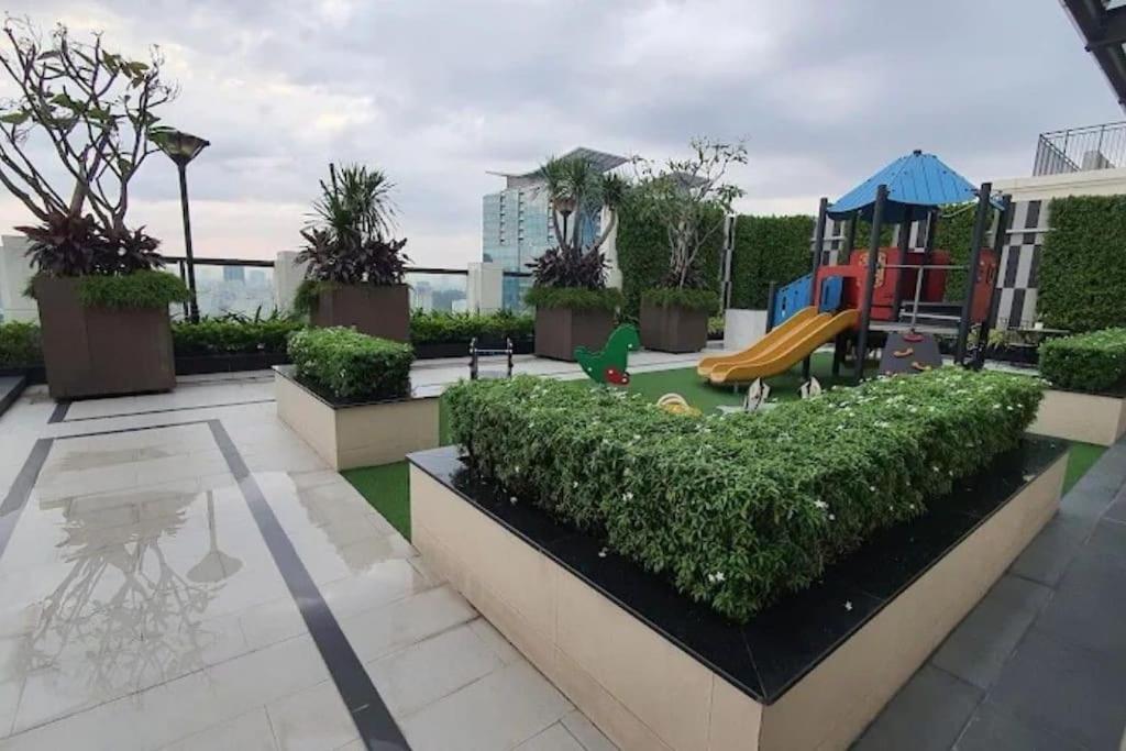 The Rixx Lovely Apartment@d1/pool/gym/netflix Căn hộ *
